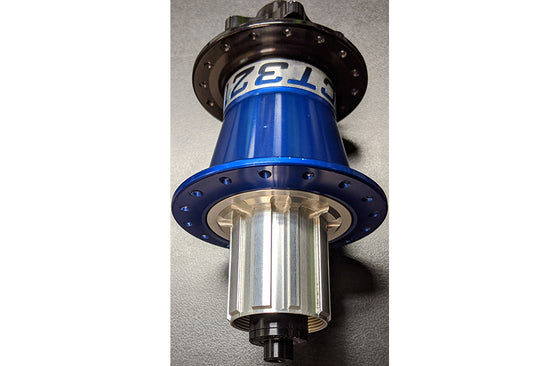 P321 Rear Hub 32H - Blue